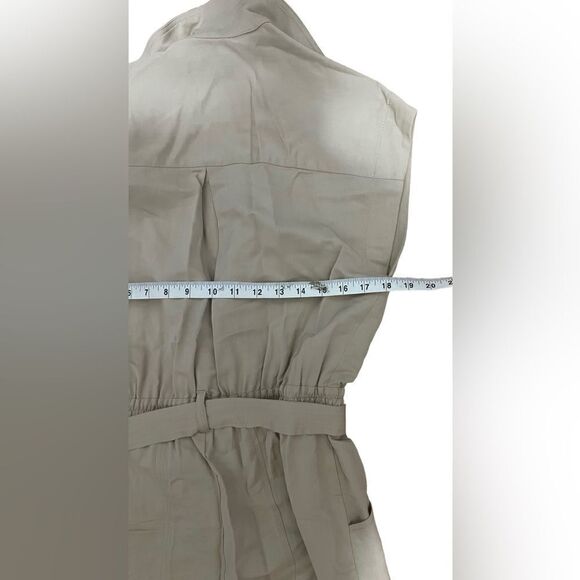 Intermix Utility Cargo Belted Beige Jogger Jumpsuit Size 2 - Picture 5 of 5